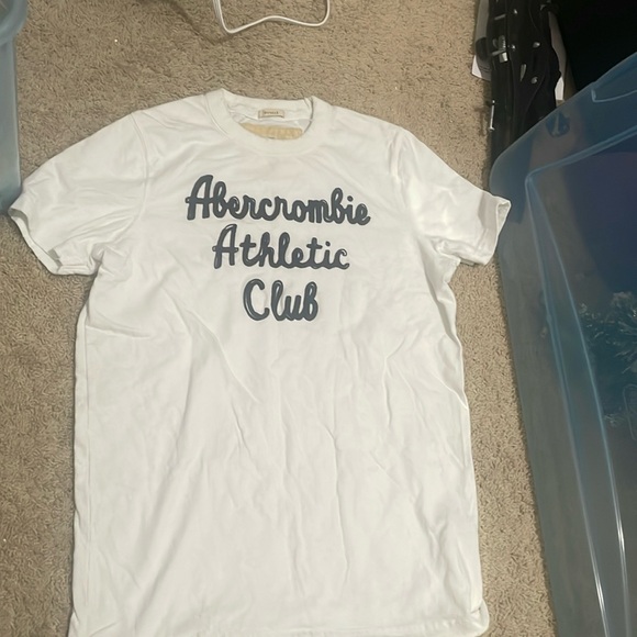 Abercrombie and fitch medium shirt - Picture 1 of 3